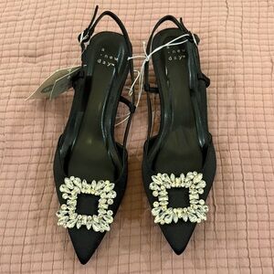 A New Day Black Heels sandals Crystal rhinestone brooch pointed toe shoes 8.5